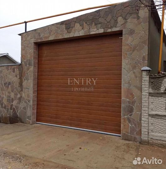 Ворота гаражные секционные