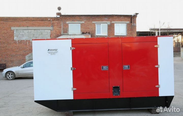 Дизельный генератор 250 кВт В шумозащитном кожухе