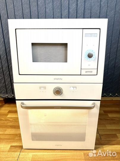 Gorenje Simlicity комплект (духовка и свч печь)