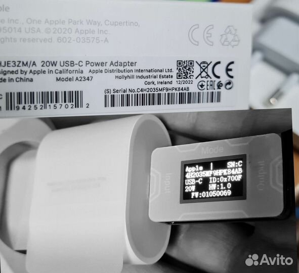 Зарядка на iPhone оригинал