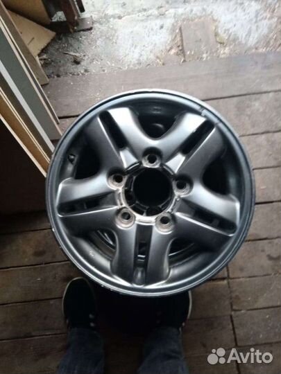 Литые диски на Land Cruiser