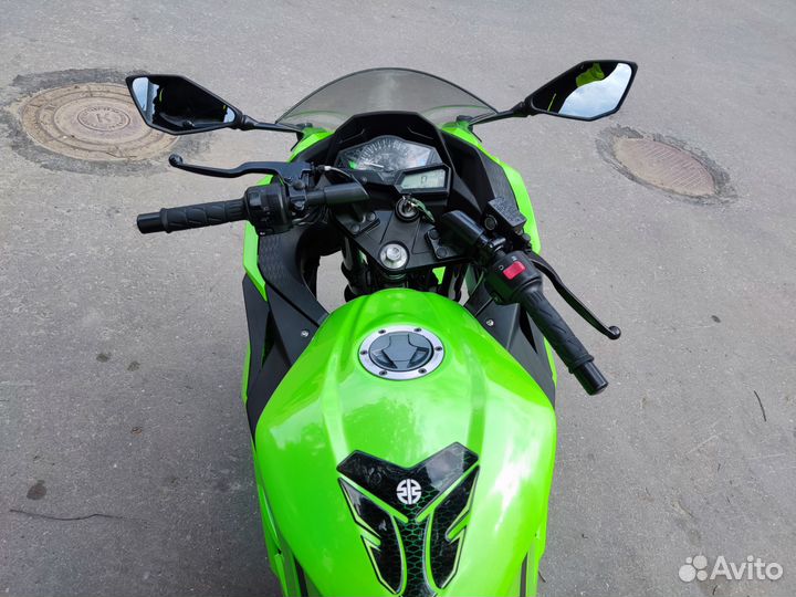 Kawasaki ninja 300 (abs)