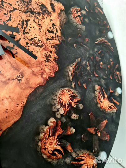 Часы настенные с эпоксидной смолой