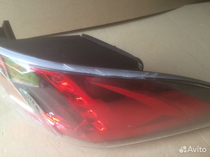 GS2A51160F Фонарь задний левый Mazda 6 Wagon