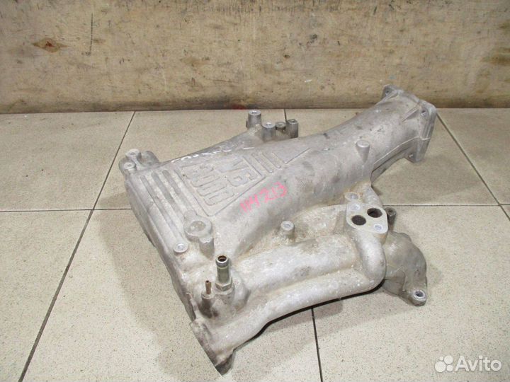 Коллектор впускной Mitsubishi Pajero 2