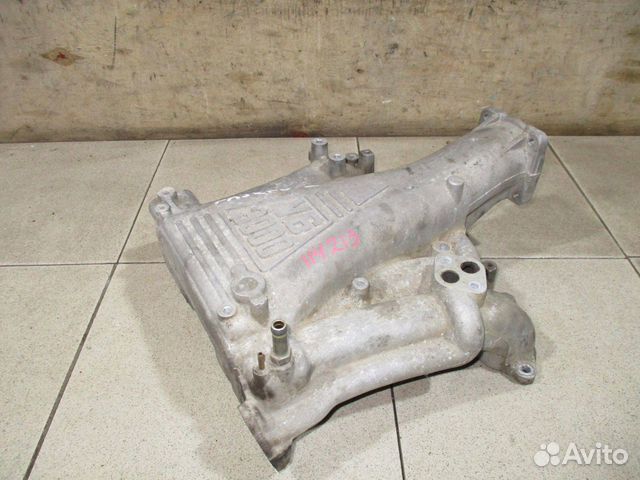 Коллектор впускной Mitsubishi Pajero 2