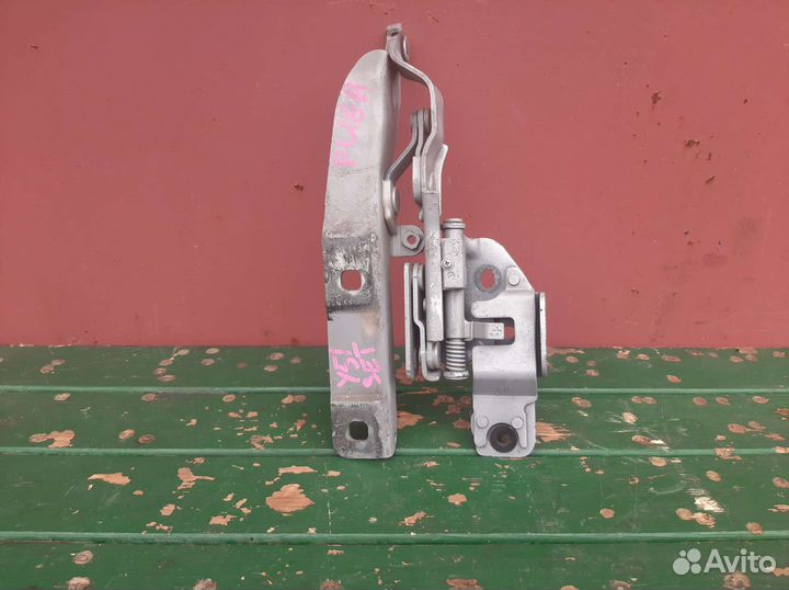 Петля капота Infiniti M25 M37 M56 Q70 Y51