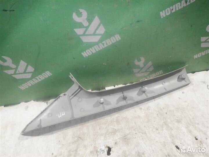 Обшивка стойки Форд Фокус 2