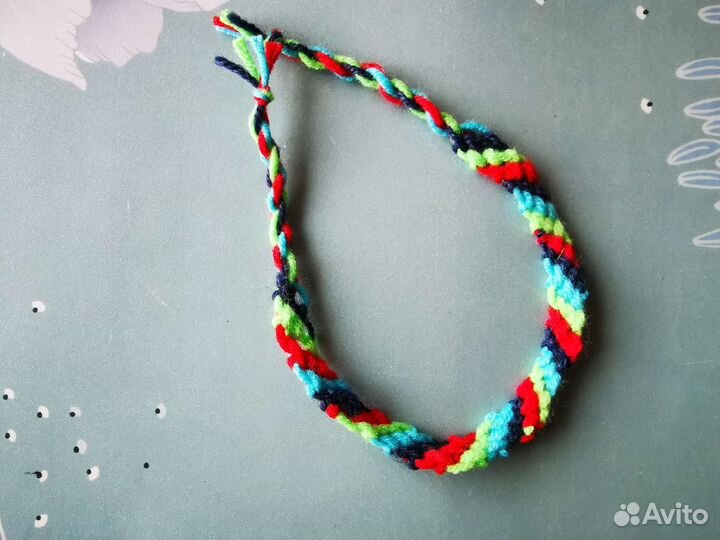 Браслеты фенечки