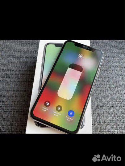 iPhone X, 64 ГБ
