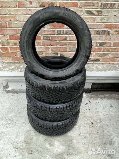 Pirelli Ice Zero 245/50 R18