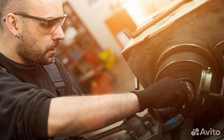 Токарь вахтой в Шумерлю