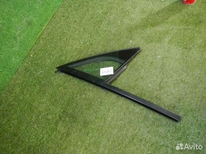 Форточка двери передняя правая Porsche Cayenne 3 P