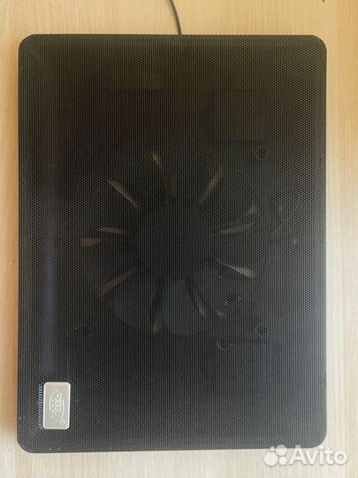 Подставка с охлаждением для ноутбука Deepcool N1