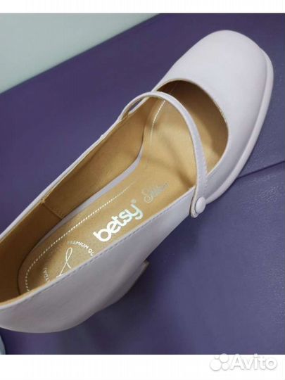 Туфли женские 39 размер