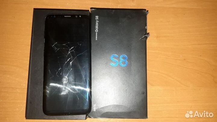 Samsung Galaxy S8, 4/64 ГБ