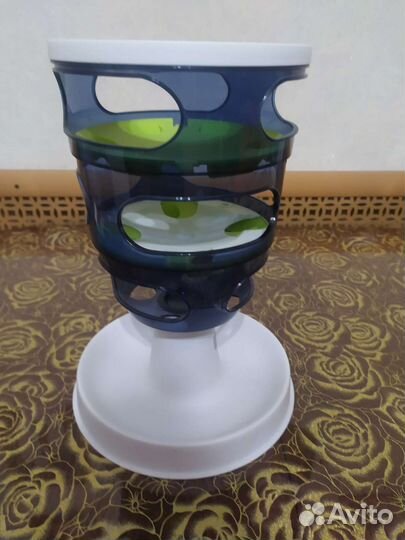 Кормушка- головоломка