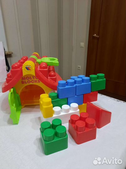 Детские игрушки Домик