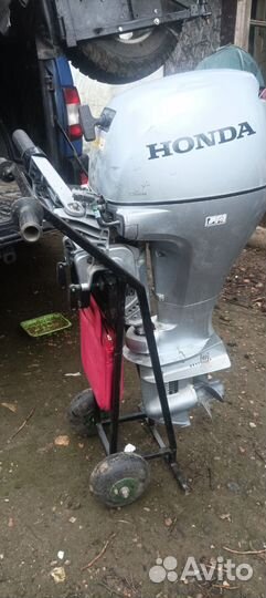 Лодка с мотором honda