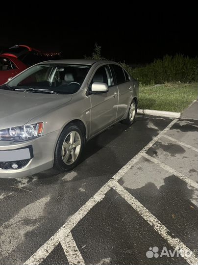 Mitsubishi Lancer 1.5 AT, 2008, 290 000 км