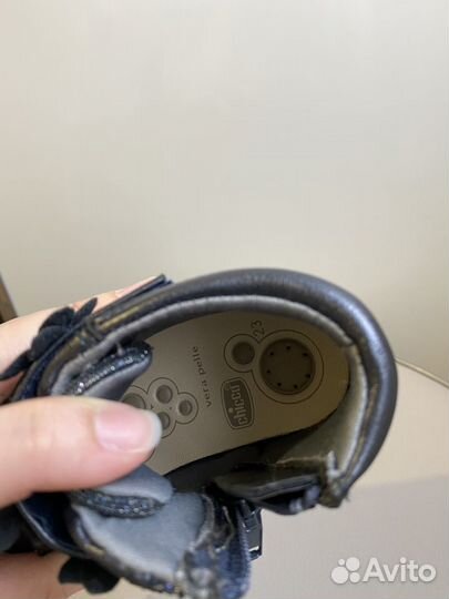 Ботинки осенние Chicco для девочки