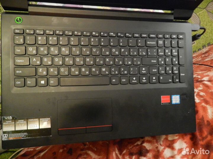 Lenovo V310 15 i3 6006U/ssd 120gb/AMD Radeon R5