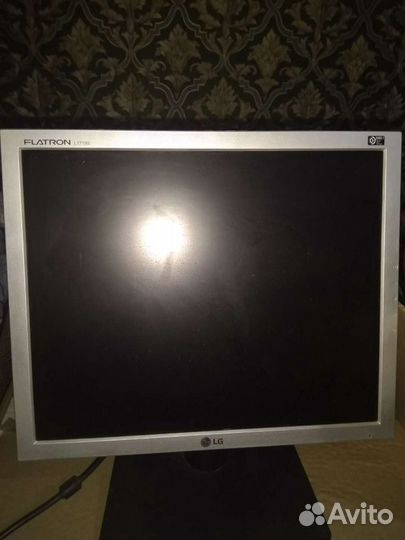 Монитор LG