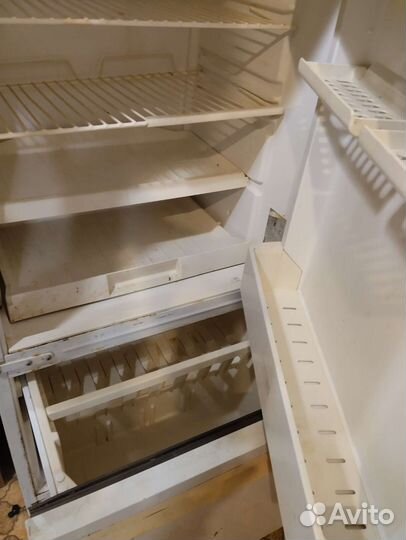 Холодильник бу