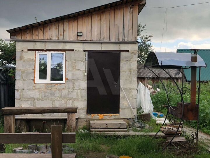 Дом 126 м² на участке 10,27 га