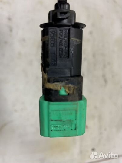 Датчик педали тормоза (лягушка ) Peugeot 207