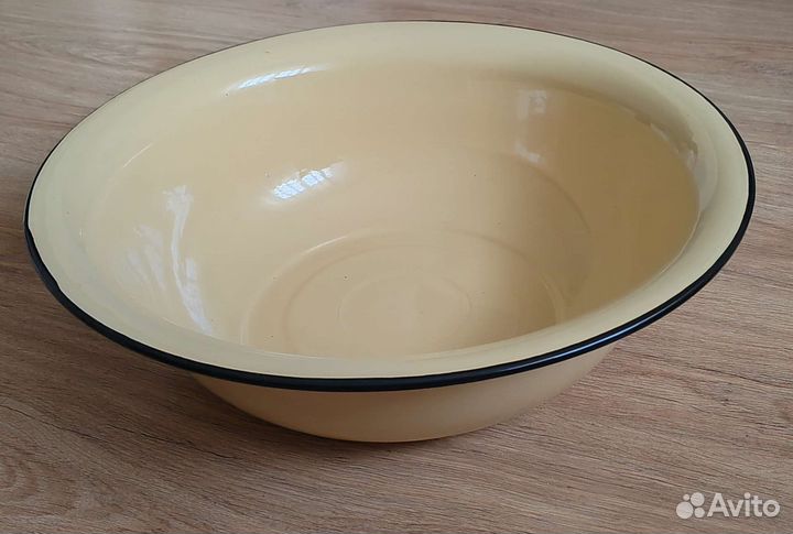 Эмалированный таз новый 16литров