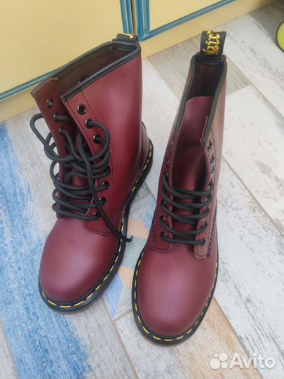 Ботинки 38 размер Dr martens 1460 вишневые