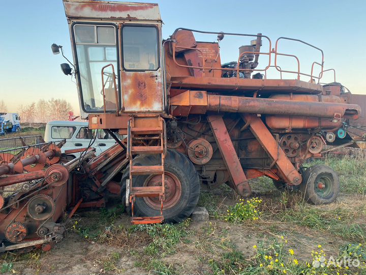 Комбайн Енисей 12001НМ, 1994