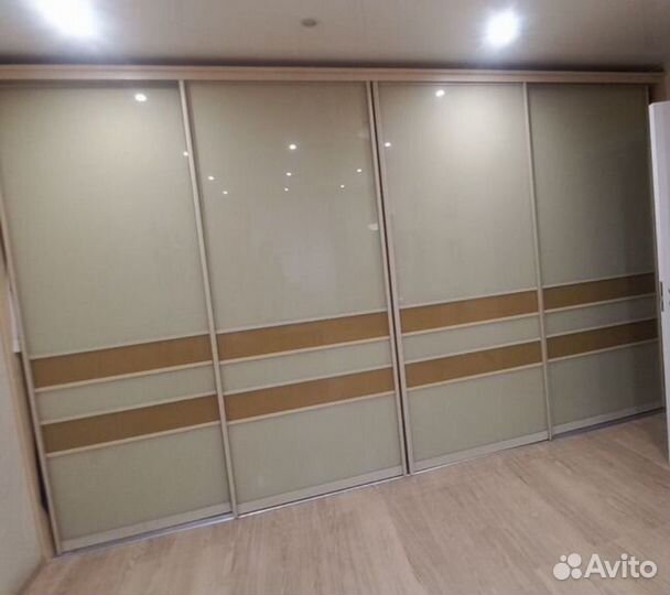 Двери для шкафа или гардеробной