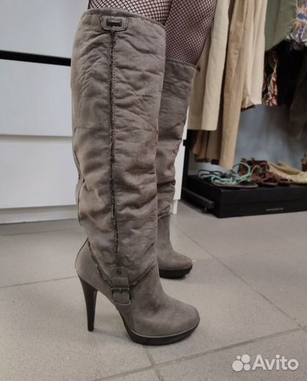 Сапоги зимние на каблуке 37