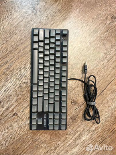 Механическая клавиатура red square