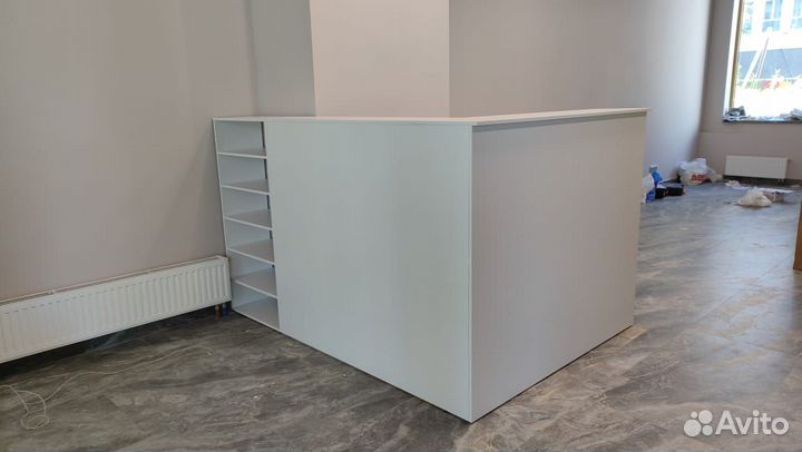 Стойка ресепшен Woodis №2