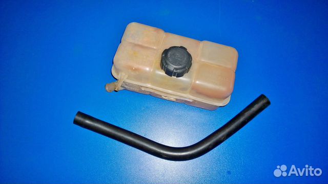 Расширительный бочек для Ваз 2170 и Приоры