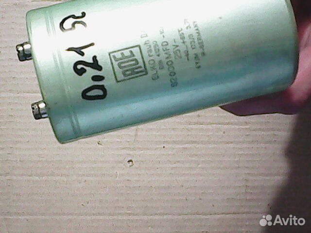 Конденсатор 82000 мкф. на 25 в. Германия