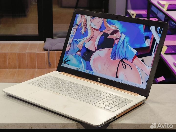 Сенсорный ноутбук HP с уникальным принтом