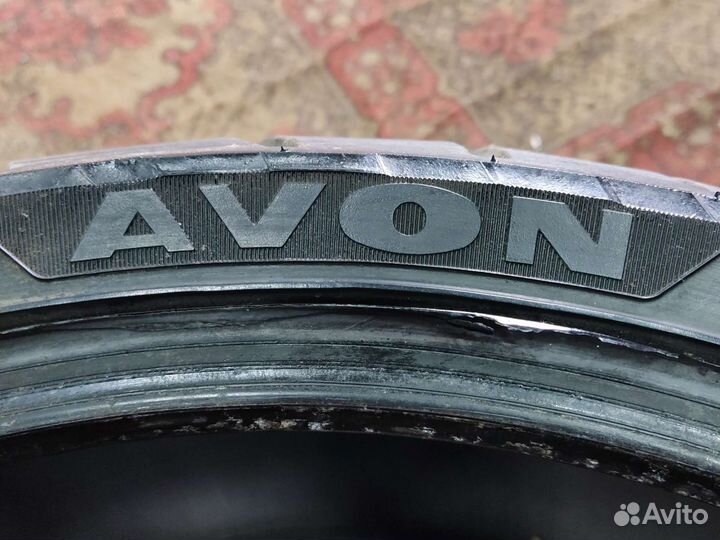 Avon Venom R 300/35 18