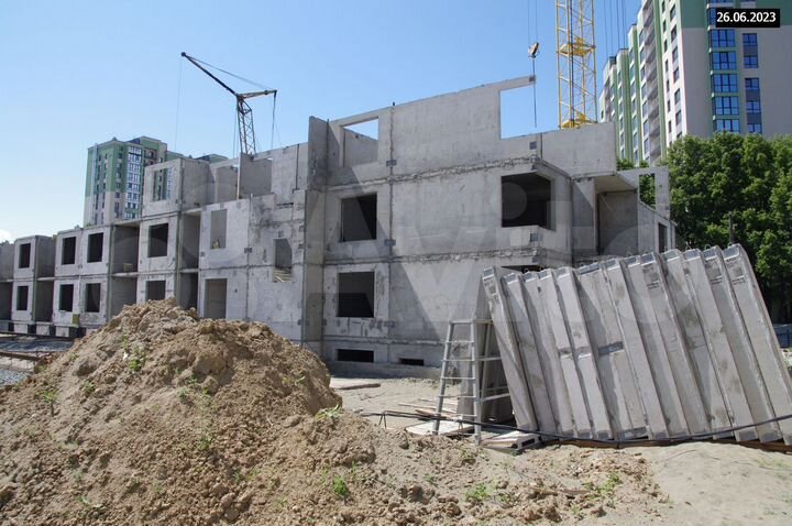 2-к. квартира, 55,4 м², 1/17 эт.