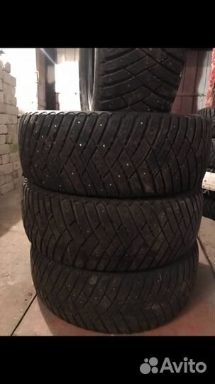 Goodyear Ultra Grip Ice Arctic 2 215/60 R17 99T