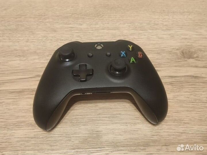 Геймпад Xbox One