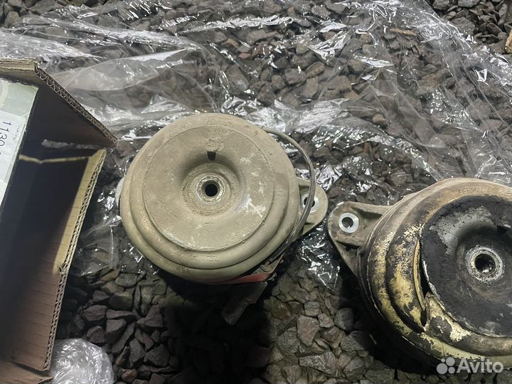 Подушки двигателя Mercedes GLK 651