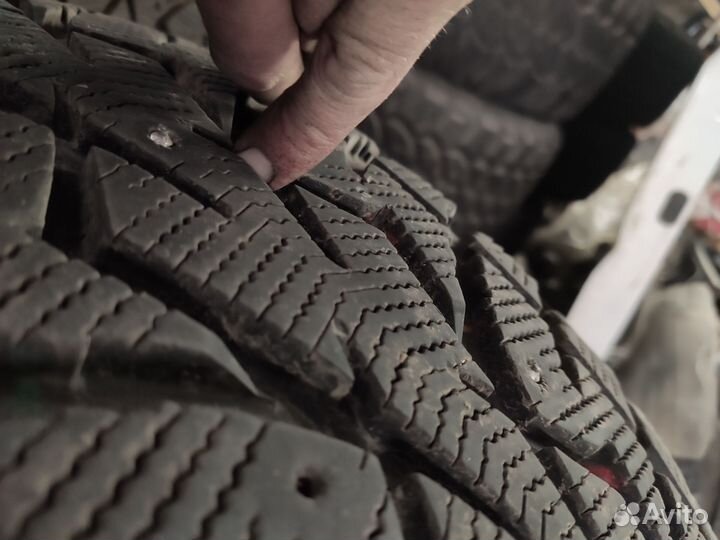 Toyo Observe G3-Ice 285/60 R18