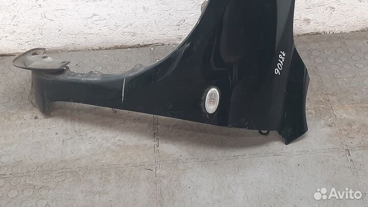 Крыло левое переднее Mazda 6 (GG)