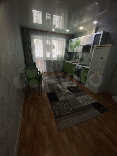 2-к. квартира, 42 м², 1/5 эт.