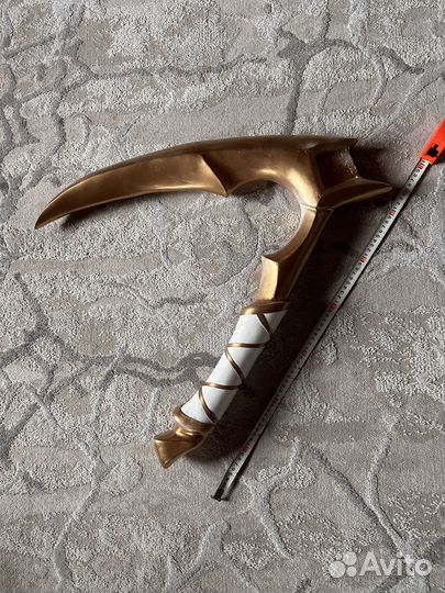 Серп сценическая атрибутика