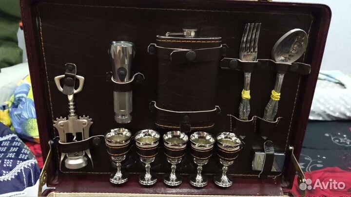 Чемодан для пикника